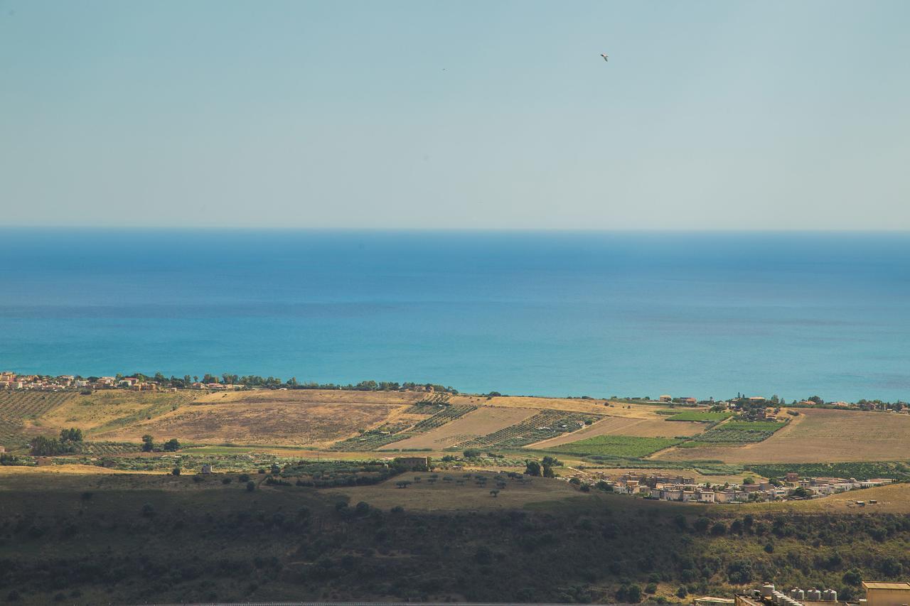 B&B Alla Cattedrale Agrigento Luaran gambar