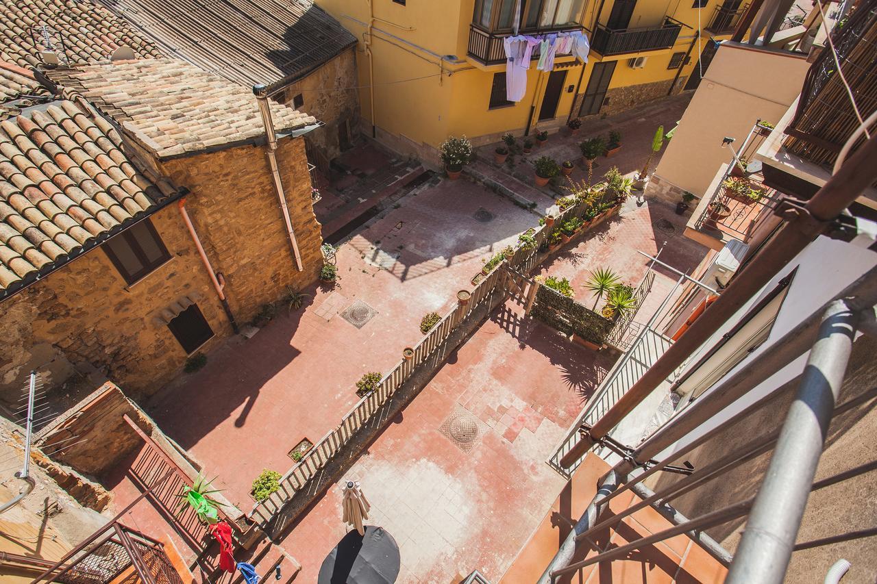 B&B Alla Cattedrale Agrigento Luaran gambar