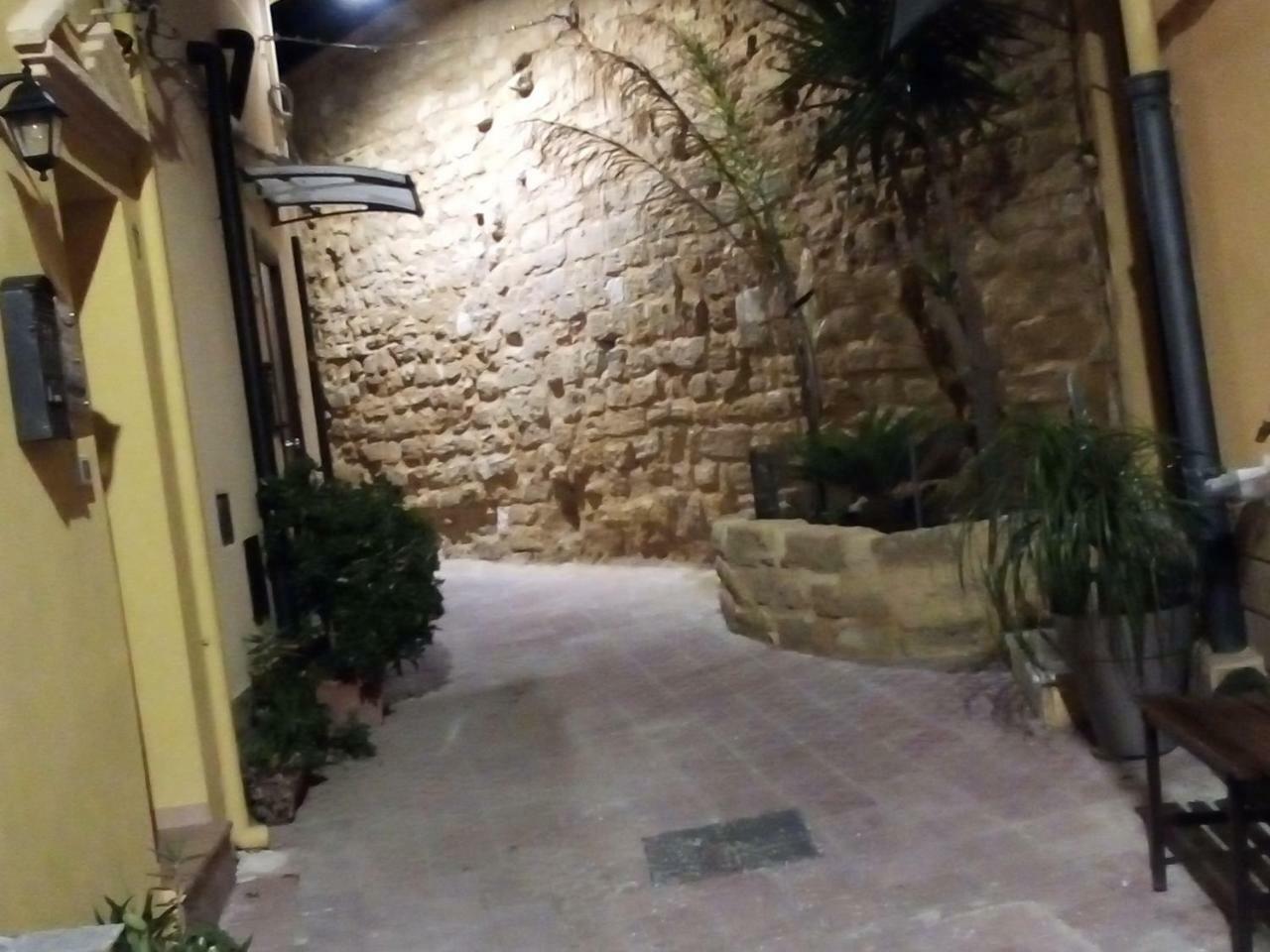 B&B Alla Cattedrale Agrigento Luaran gambar